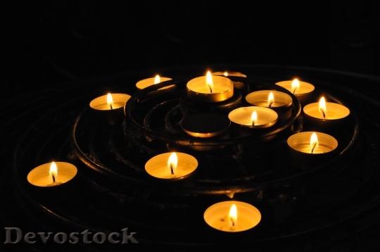 Devostock Candles Church TealightsSoft 4K