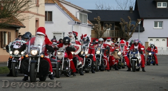 Devostock Father Christmas Motorcycles Bkers 4K