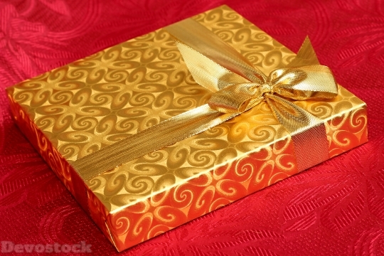 Devostock Gift Box Present Backgrond 6 4K