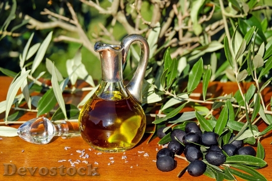 Devostock Olive Oil Oil Food Carafe 1667 4K.jpeg