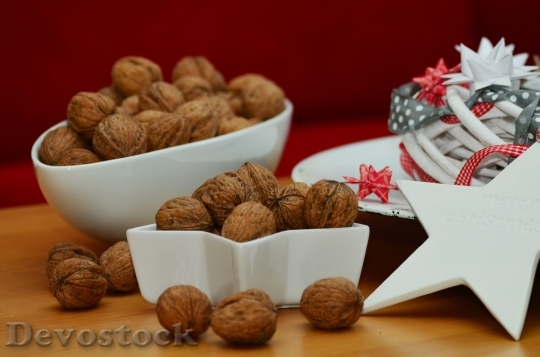 Devostock Walnuts Nuts Christmas 108509 4K