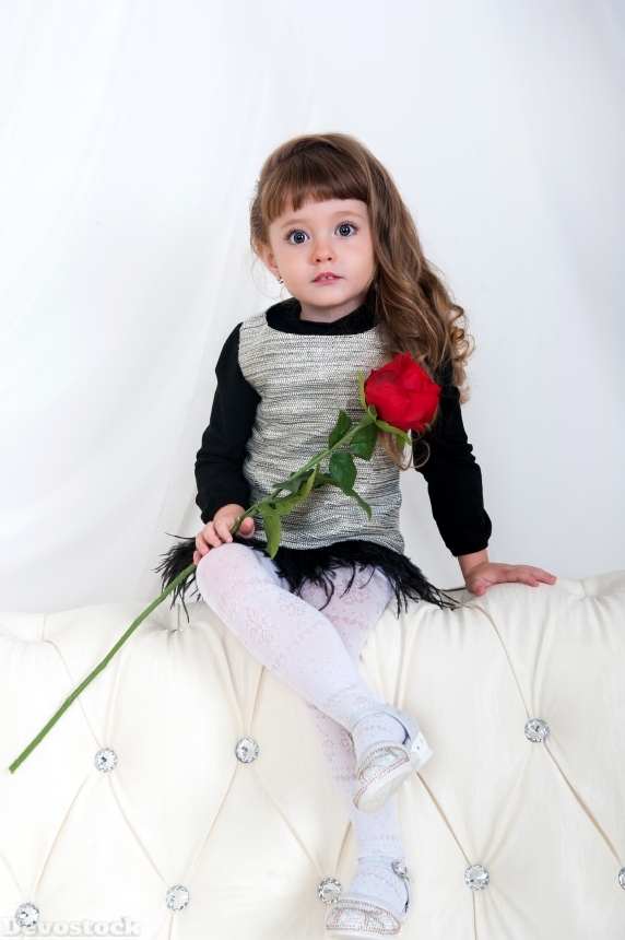 Devostock Cute Kid Little Girl Red Rose 4K