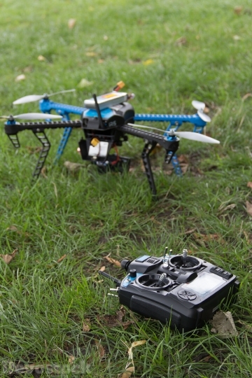 Devostock Drone Privacy Safety Robot 4K