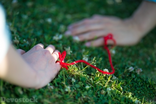 Devostock Hand Knot Couples Grass 4k