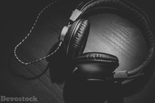 Devostock Headset Hear Music Song 4k