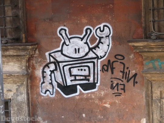 Devostock Robot Graffiti Art Road 4K