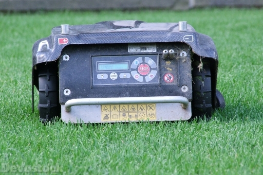 Devostock Robot Mower Lawn Mower 4K