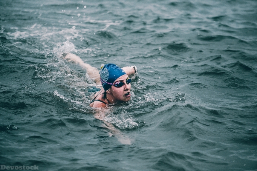 Devostock Sport Action Active Athlete Swiming 4k