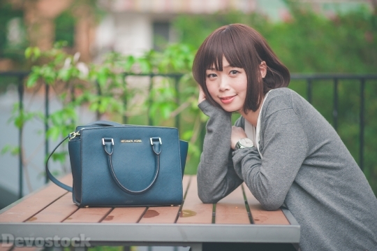 Devostock Taiwanese Lady Bag Girl 4k