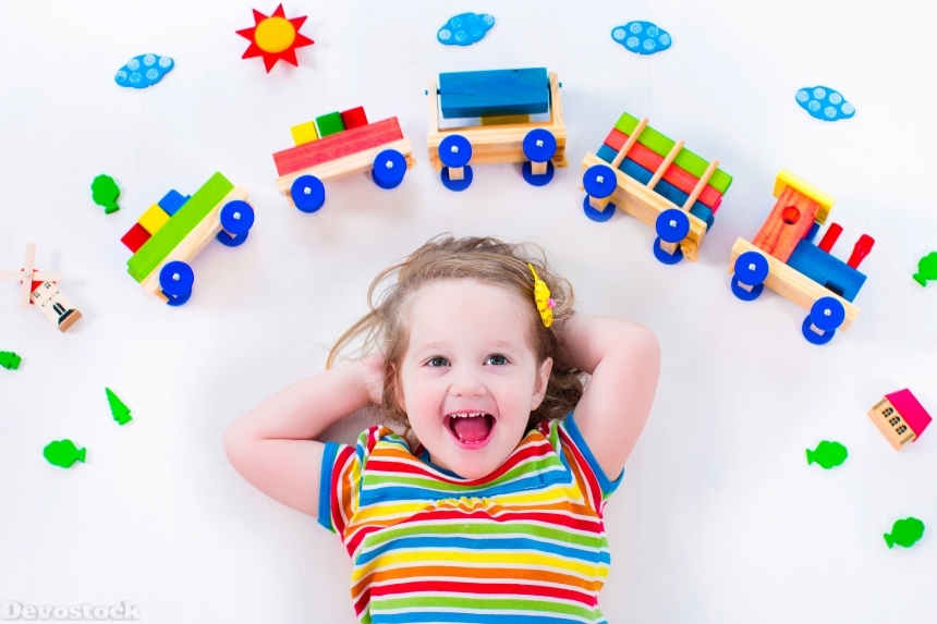 Devostock Toys White Background Little girl Joy Dreaming Happiness 4k