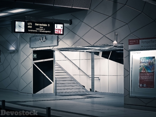 Devostock Underground Station Train 4k