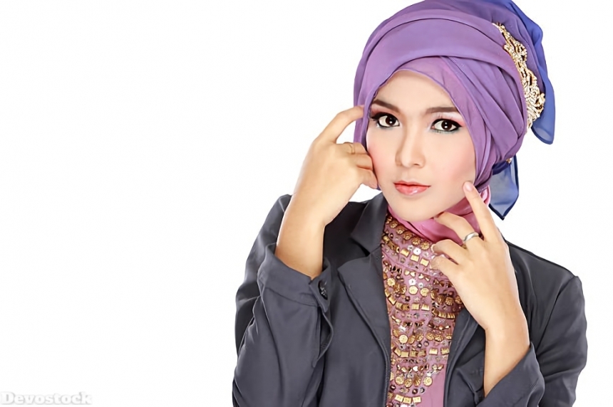 Top Hijab Images collection Muslim women Girls  (130)