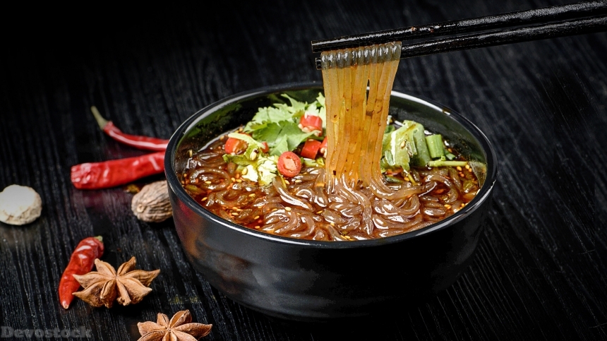 Devostock Chinese noodles / rice glass noodles 
