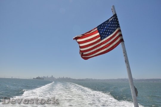 Devostock American Flag Cruise Flag