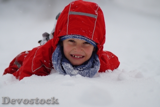 Devostock Child Winter Snow Trip 1