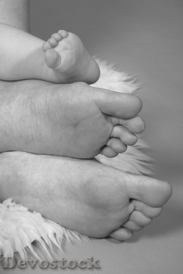 Devostock Family Feet Close Child