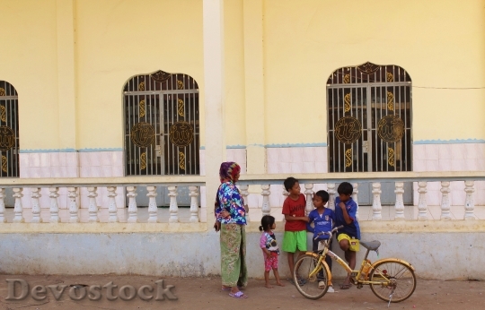 Devostock Mosque Cambodia Family Bicycle