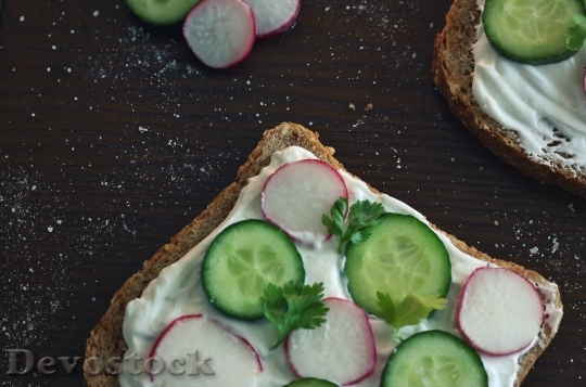 Devostock Sandwich Cucumber Radish Yogurt 0