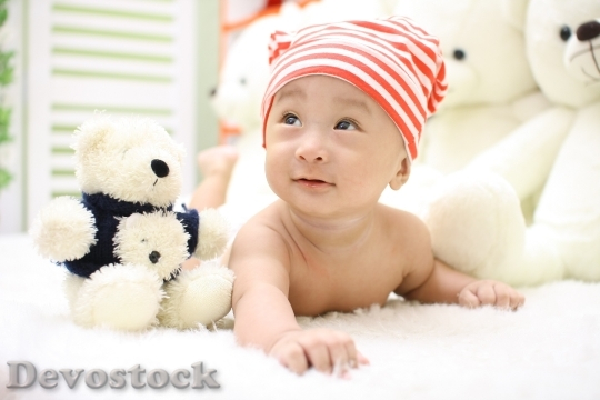 Devostock Cute Bear Young Happy Baby Doll 4K