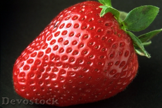 Devostock Food Red Fruit 7290 4K