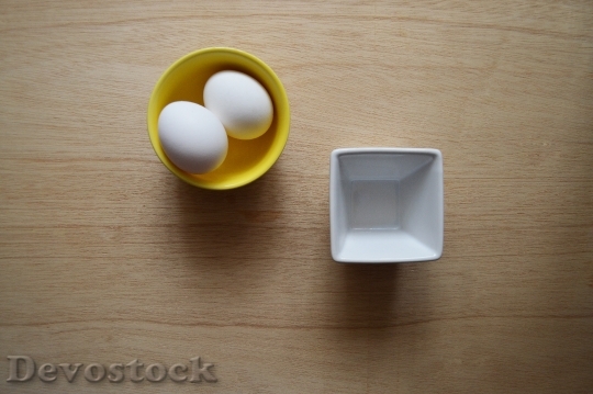 Devostock Food Table Egg 1975 4K