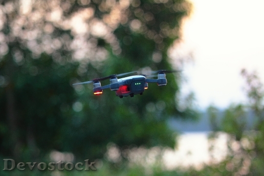 Devostock Landscape Flying Camera 135304 4K