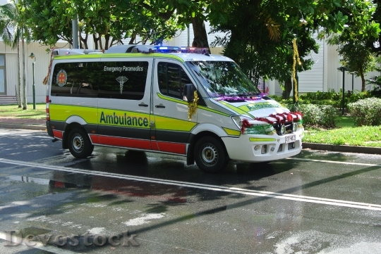 Devostock Ambulance Parade 171100 4K