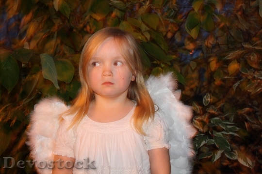 Devostock Angel Child Christmas Skepical 4K