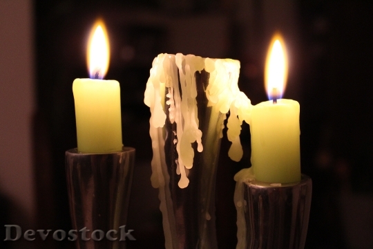 Devostock Christmas Candles Fir Wax 4K
