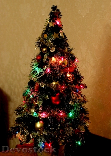 Devostock Christmas Christmas Tree Decortion 4K