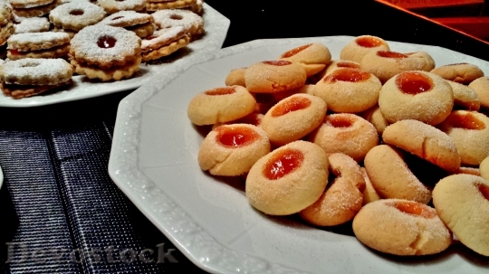 Devostock Christmas Cookies PastriesBake 4K