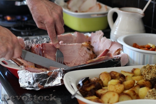 Devostock Christmas Food Ham Ptato 4K