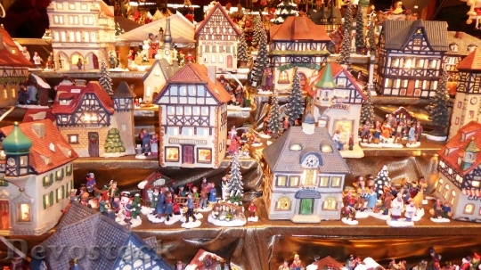 Devostock Christmas Market Homes Fiures 4K