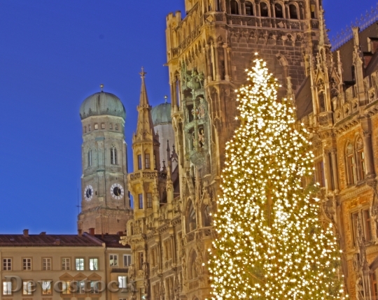 Devostock Christmas Munich TownHall 4K