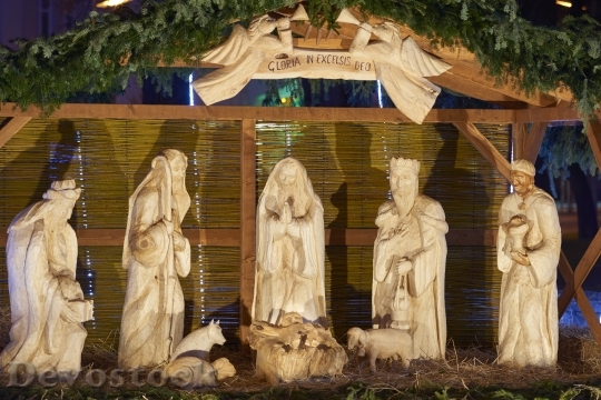 Devostock Christmas Nativity Scene Crved 4K