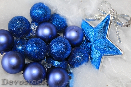 Devostock Christmas Star Decoration Jewelery 4K