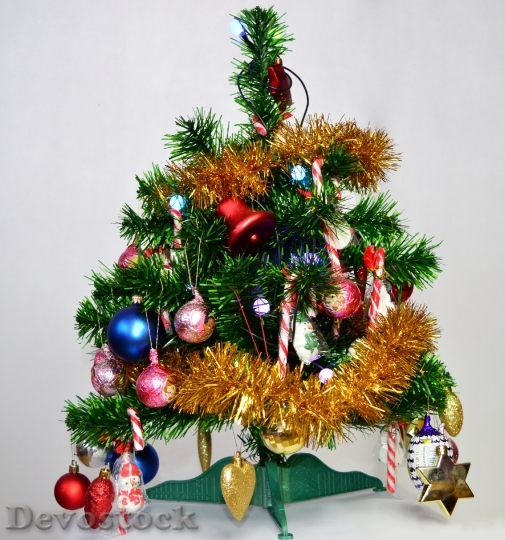 Devostock Christmas Tree Bauble Chritmas 4K