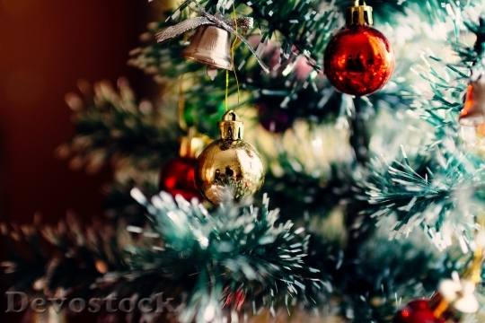 Devostock Christmas Tree Ornaments Chritmas 4K