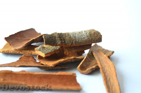 Devostock Cinnamon Sticks SpicesFood 4K