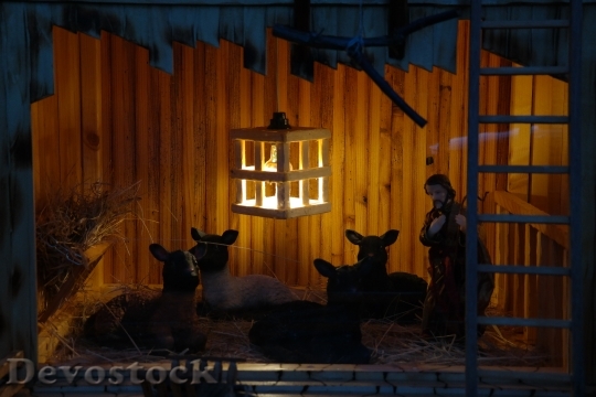 Devostock Crib Stall Nativity cene 4K