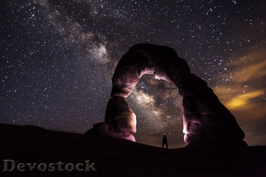 Devostock Delicate Arch Night Stars Landscape 4K
