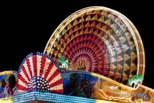 Devostock Fair Fairground Ferris Wheel Folk Festival 40555 4K.jpeg