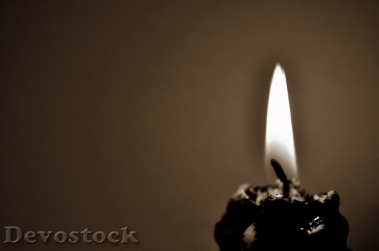 Devostock Flame Candle Christmas Liht 0 4K