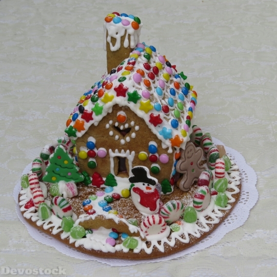 Devostock Gingerbread House Pastry Gingerbrad 0 4K