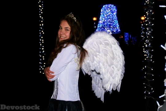 Devostock Girl Princess Angel ings 4K