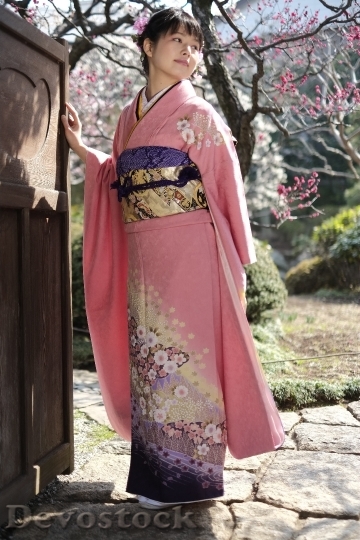 Devostock JAPANESE Girl Traditional Dress KIMONOS 6