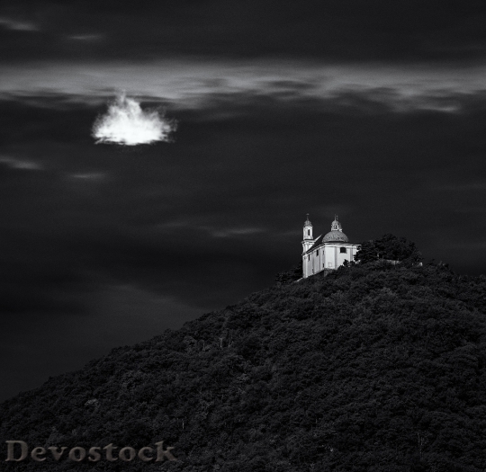 Devostock Light Black And White Landscape 58577 4K