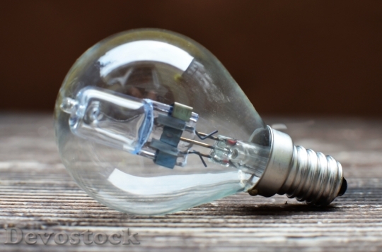 Devostock Light Bulb Idea Visio 3229 4K
