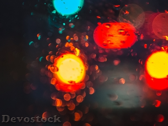 Devostock Light Car Blur Rain 4K