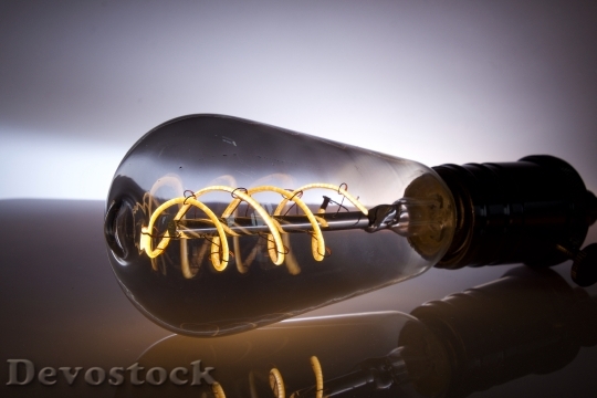 Devostock Light Light Bulb Reflection 77517 4K